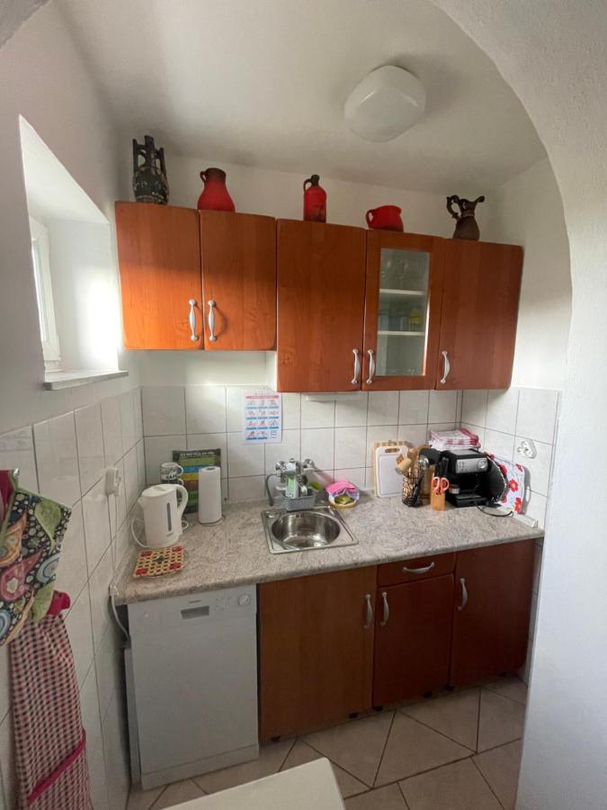 Apartmani Mirela Vrh  Esterno foto